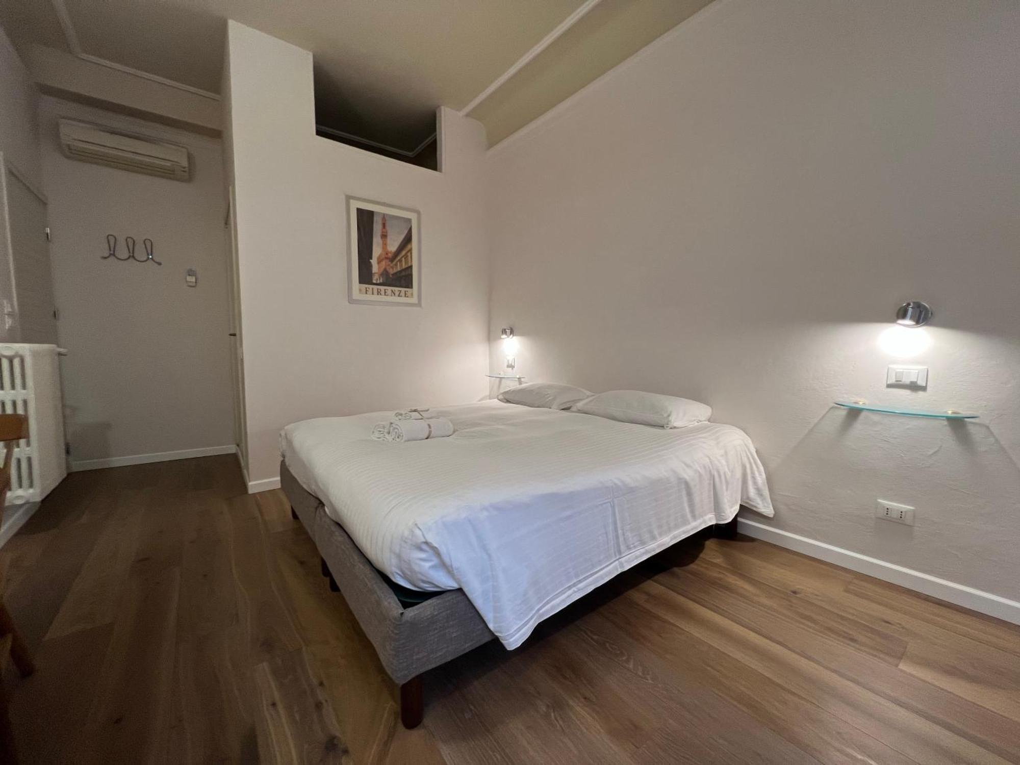 Bed&Bed Cassia Bed & Breakfast Florence Exterior photo